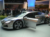 peugeot hybrid concept8